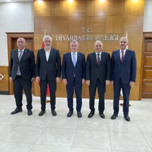 bakan bak diyarbakira gitti rWSzm4ph