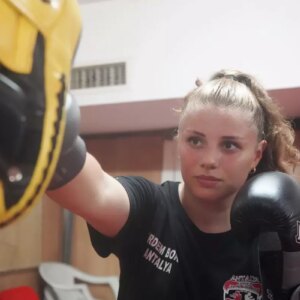 sampiyon iremin azmi iF36SHSY