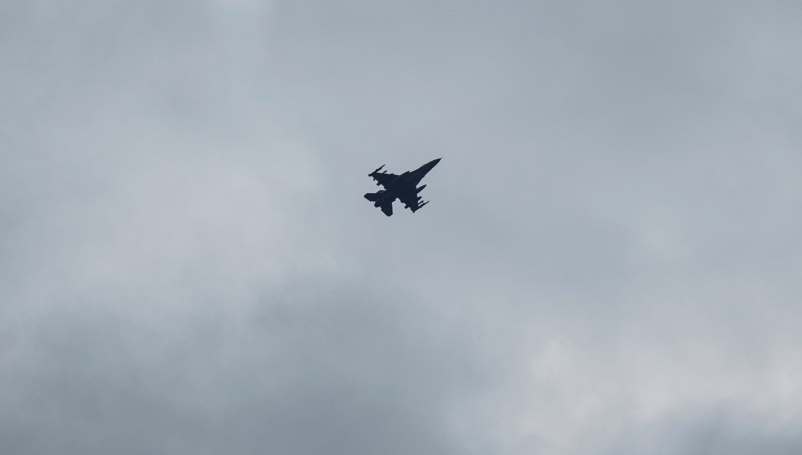 rus ihasi romanya hava sahasini ihlal etti f 16lar havalandi yLKmvKtc