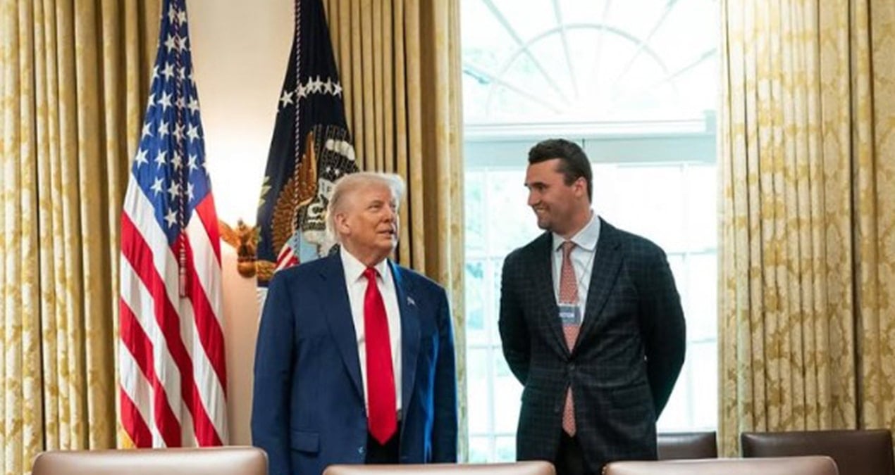 trumptan oldurulen charlie kirke ozgurluk madalyasi tE2gy9yw