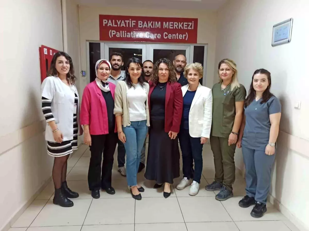 dunya palyatif bakim gununde anlamli ziyaret PNsq6Q6v.jpg