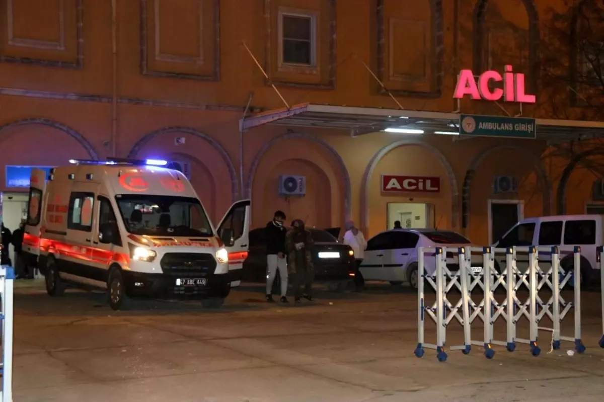 mardinde otomobil kazasi 5 yarali lrLdNtwW.jpg