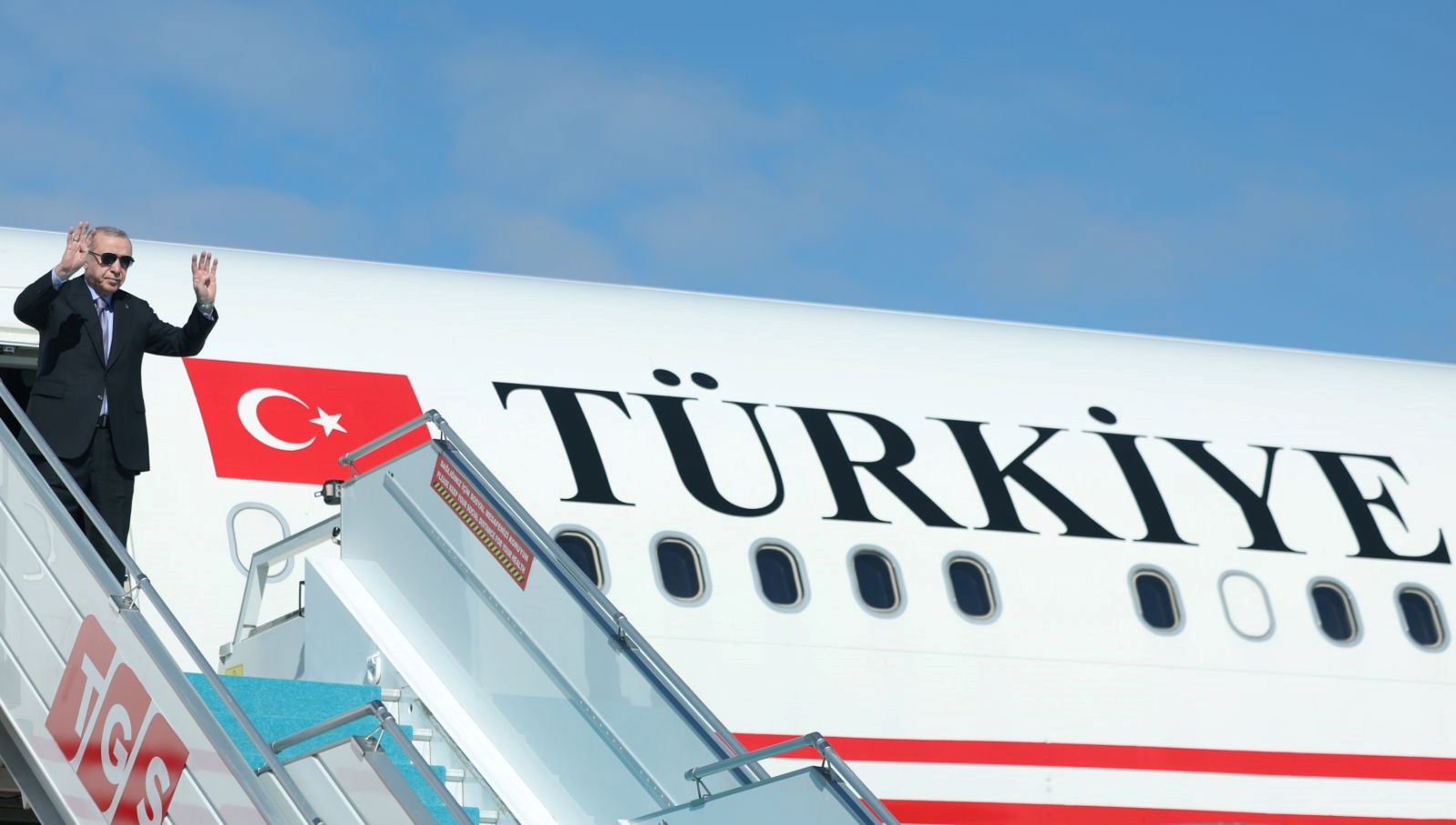 misirda gazze zirvesi cumhurbaskani erdoganin ucagi pisti pas gecti sonra indi qNp8DVh4.jpg