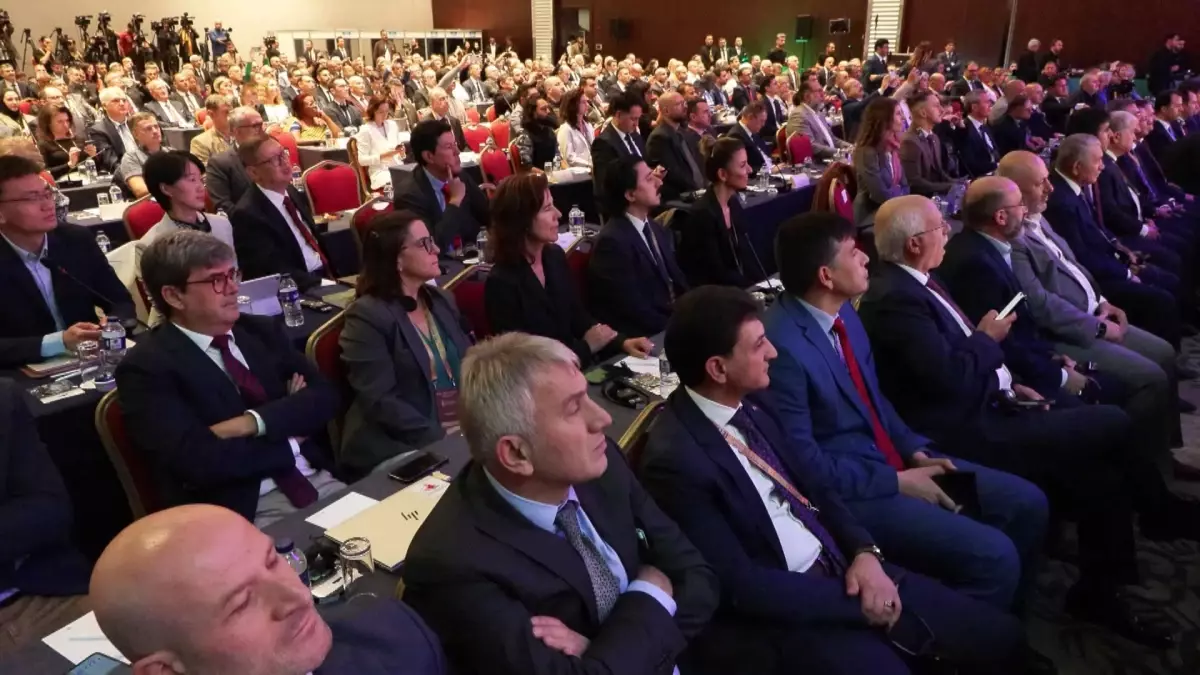 orman inovasyon haftasi yanginlarla mucadelede teknolojik agir abide dTaLAJ85.jpg