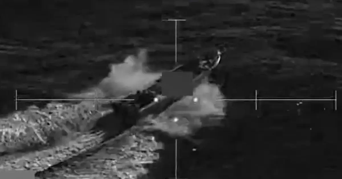 ABD "uyuşturucu" taşıyan üç tekneyi vurdu. 11 kişi öldü