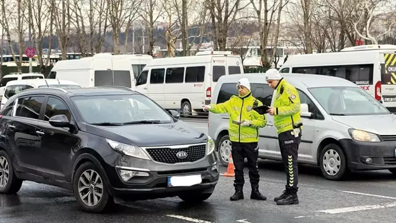 Yeni Trafik Düzenlemesi Hakkında Bilmeniz Gereken 10 Önemli Soru